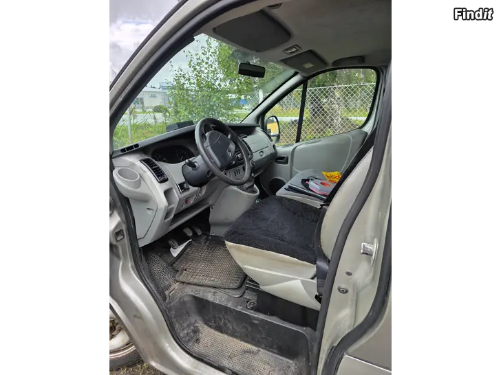 Säljes Renault Trafic Van 2.9t 2007 2.5 tci