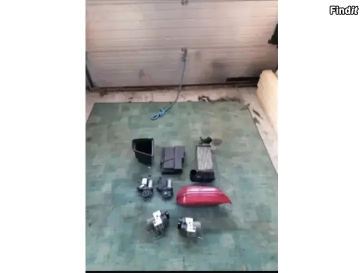 Myydään Akkukotelonkanssi välijäähdytin lasinnostimen moottori