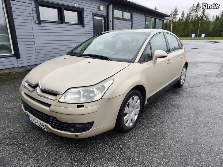 Myydään Citroen c4 automat nybesiktad idag