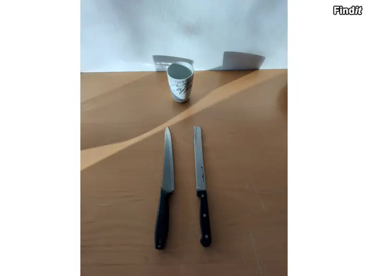 Myydään Coffee muki Fiskars leipäveitsi leipäveitsi