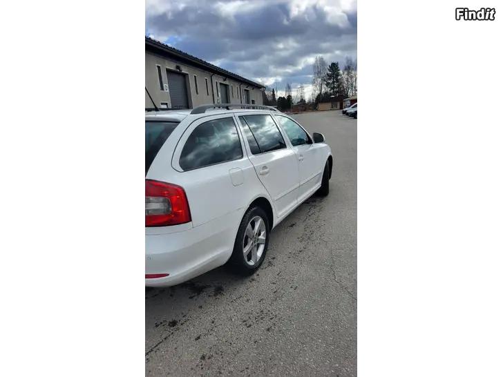 Myydään Nyt hyvä skoda  diseli vero 230 vuosi hyvä huoltto historija vuosi12