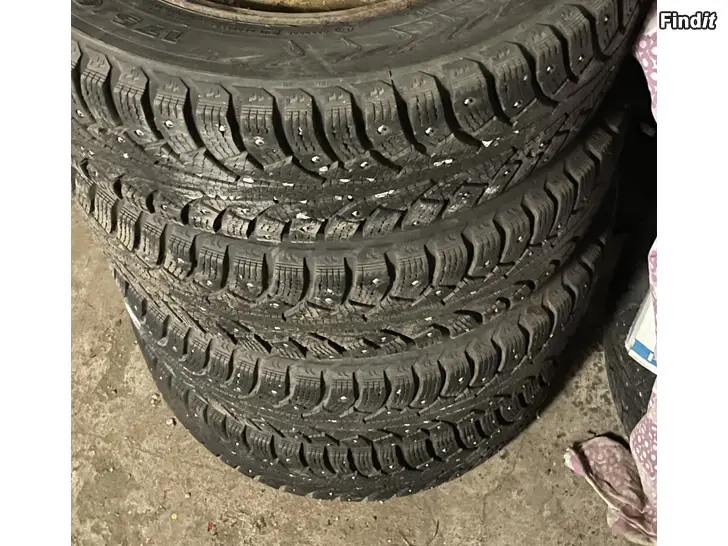 Myydään 4x100 175/65/14 yaris corolla