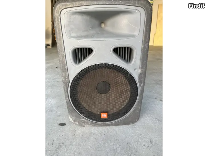 Säljes JBL EON Power15 aktiv högtalare
