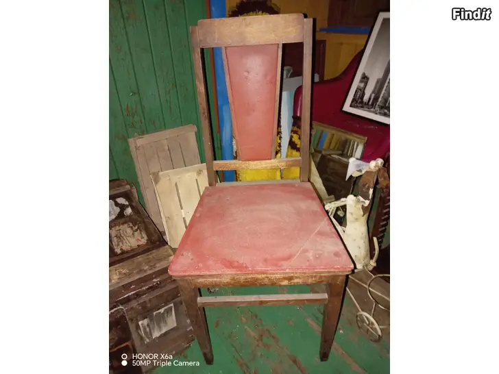 Myydään Vanha puutuoli