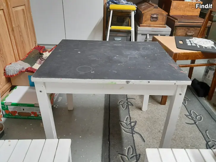Säljes Bord
