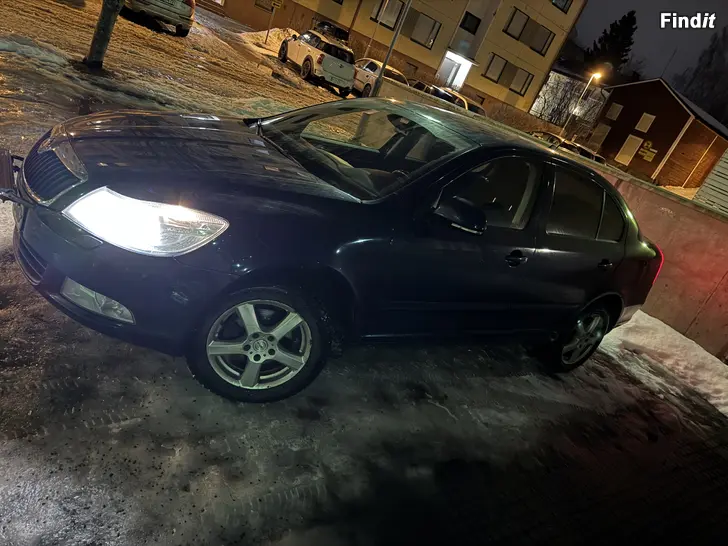Säljes Skoda Octavia 1.6 Dizel Automatatik 12/2012