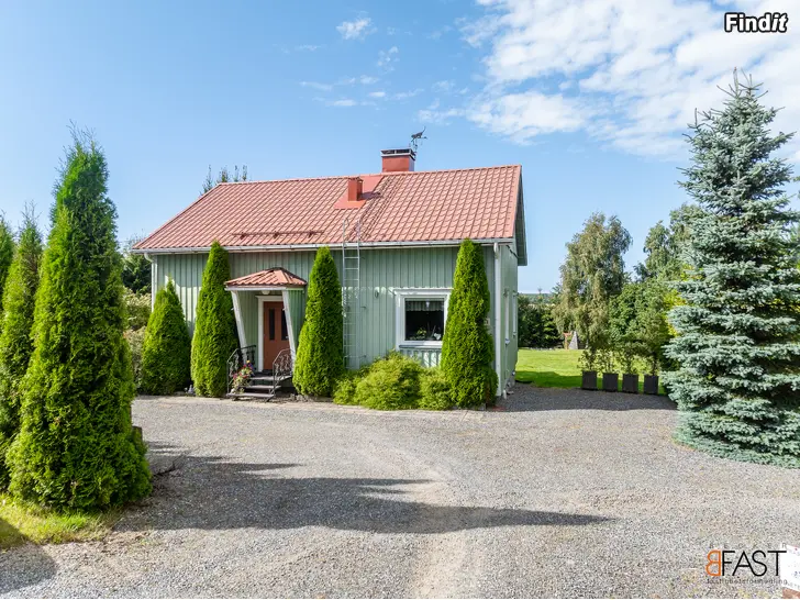 Säljes Egnahemshus i Böle, Närpes / Bölevägen 43