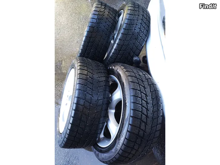 Säljes Asialliset kitkarenkaat