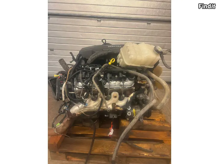 Myydään 5.3 GM LS MOTOR OCH 4L60 LÅDA
