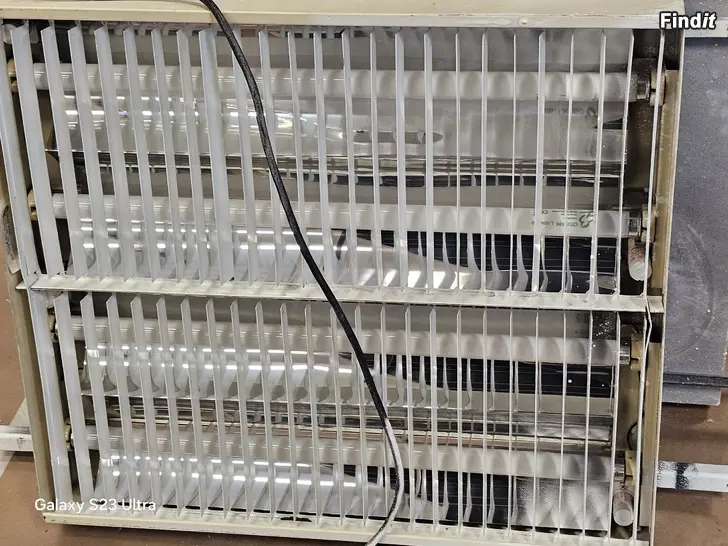 Myydään 6-8 stycken lysrör