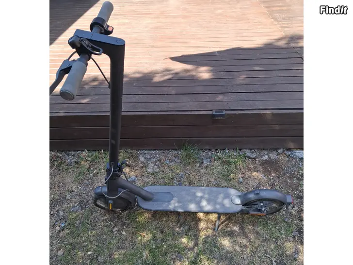 Myydään Xiaomi Sähköpotkulauta