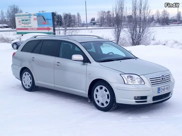 Säljes Toyota Avensis 2.4 VVT-i Sol Autom.Farm