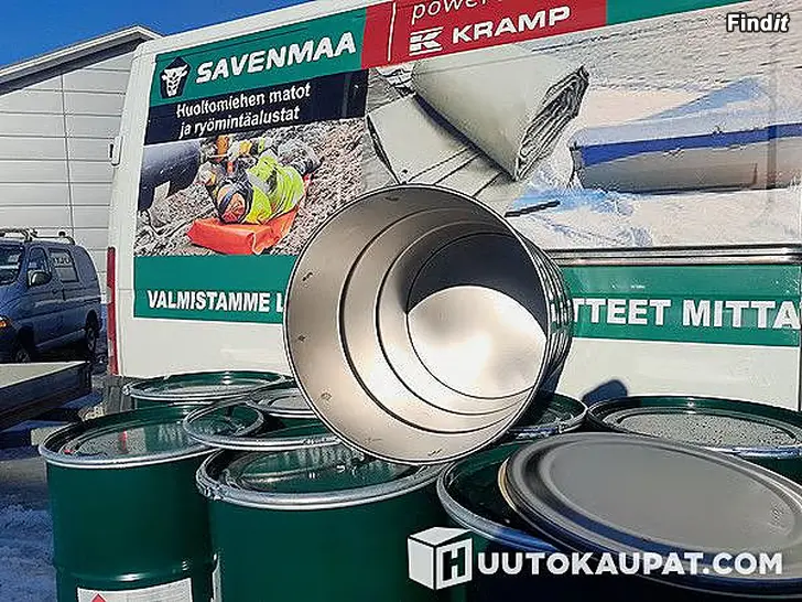 Myydään Peltitynnyrit 200 l,irtokannella,Savenmaan Pihamyynnistä