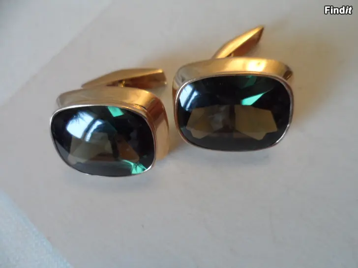 Säljes Kulta 8,6g Kalvosinnapit v.1966 Ei kaiverr. Uudenveroiset