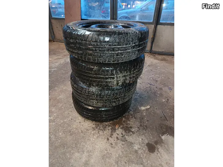 Säljes Saab sommardäck