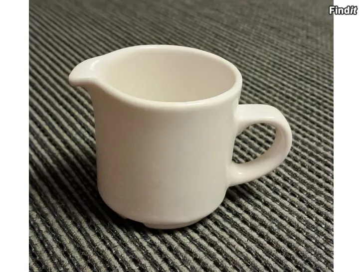 Myydään Arabia kermanekka