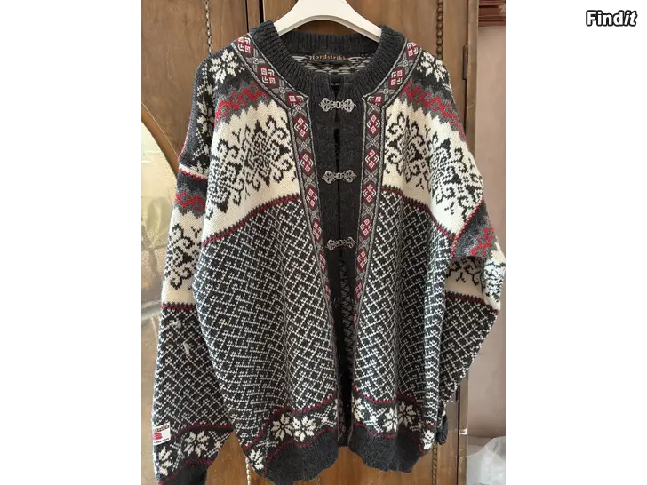 Myydään Norsk ylletröja