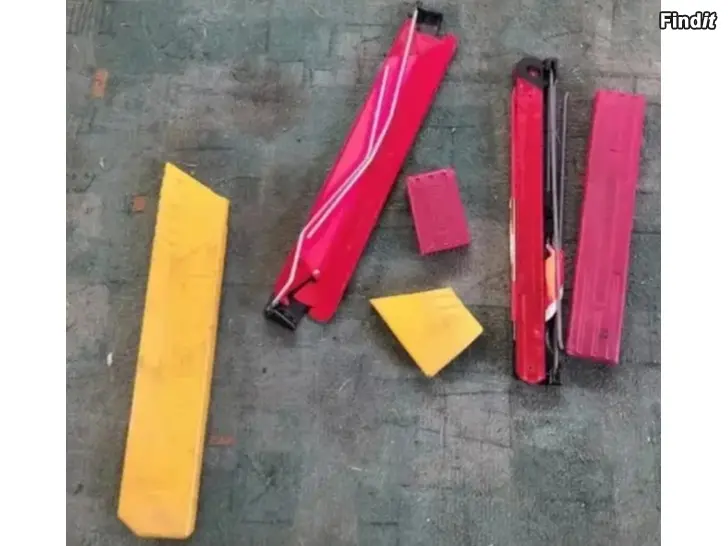 Säljes Takaumpio varoituskolmio raidetangon sisä raidetangon sisä