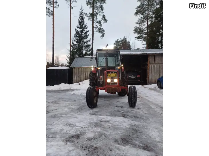 Säljes International 674