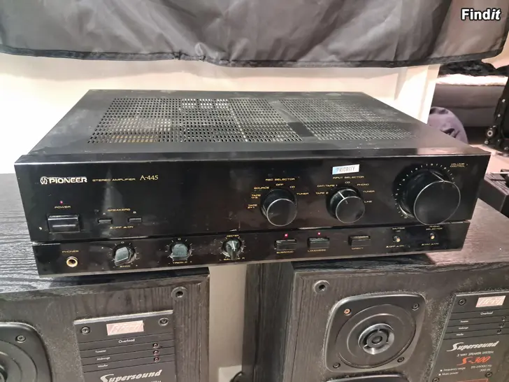 Myydään Pioneer A-445 Stereovahvistin