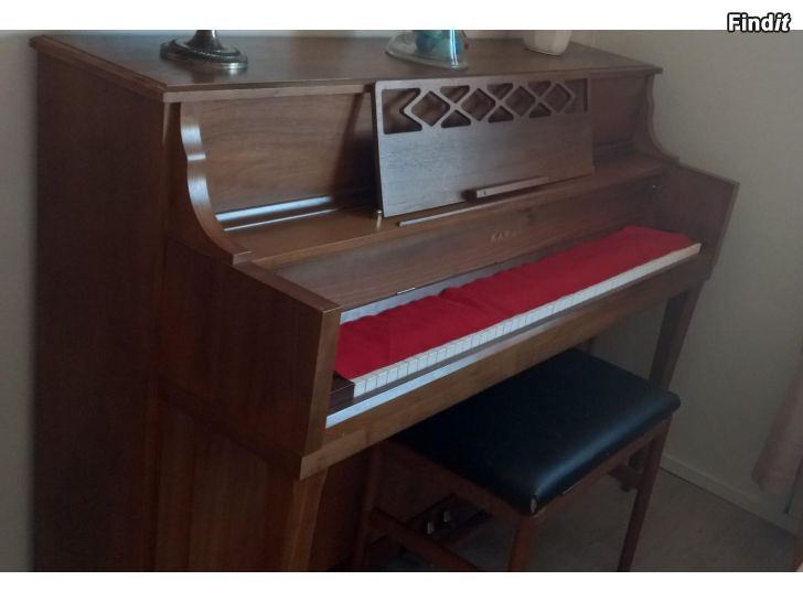 Myydään Kawai Piano