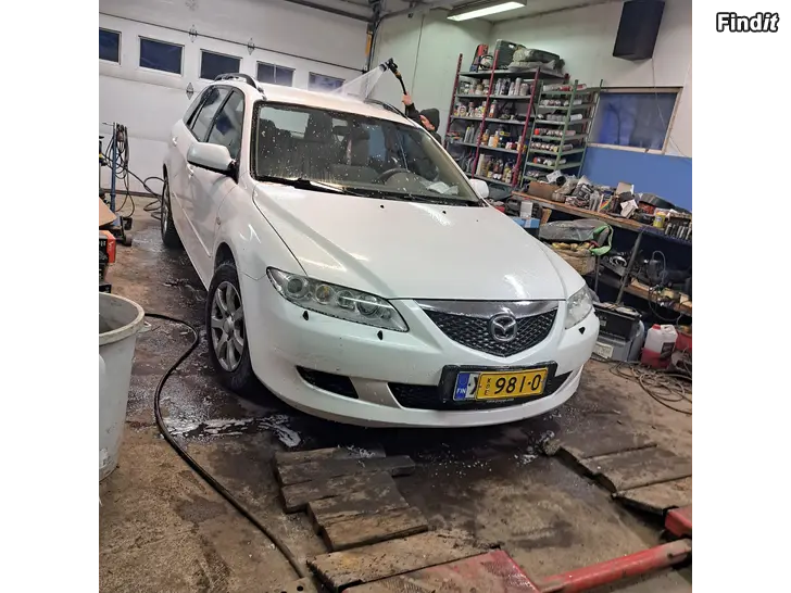 Säljes Mazda 6 1.8 bensa manuaali vm 2003
