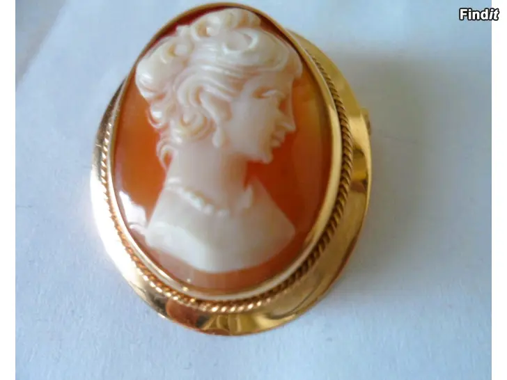 Säljes Kultainen Camee riipus-rintakoru 5,3g Vintage