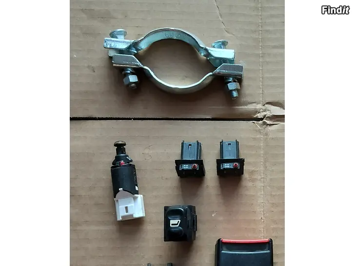 Myydään Mikrokytkimet laippakiristin lasinnostimen kytkin