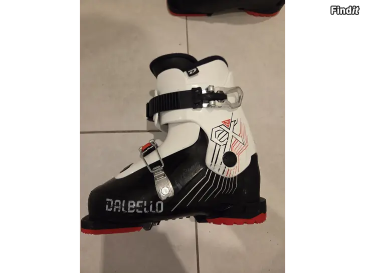 Säljes Slalomskor