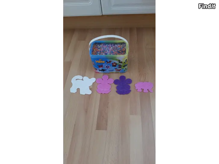 Myydään Hama helmet ja muotit -10e