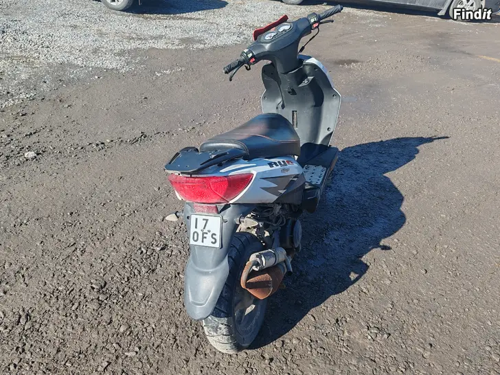 Myydään Keeway ry6