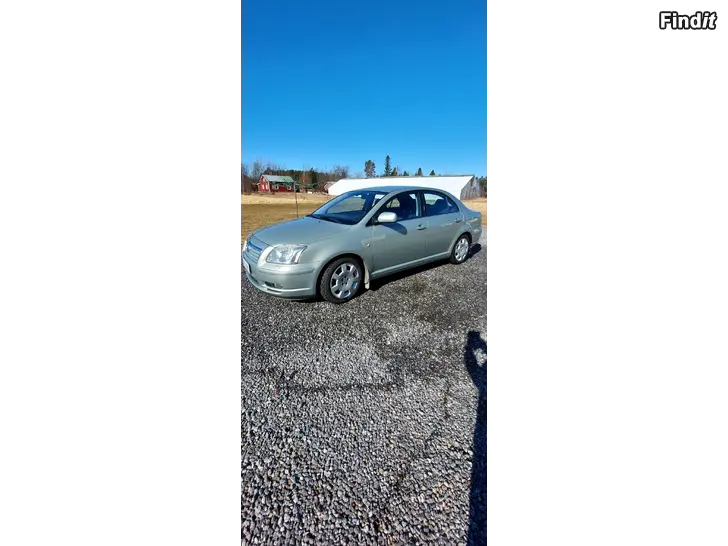Säljes Toyota Avensis 1,6 SOL