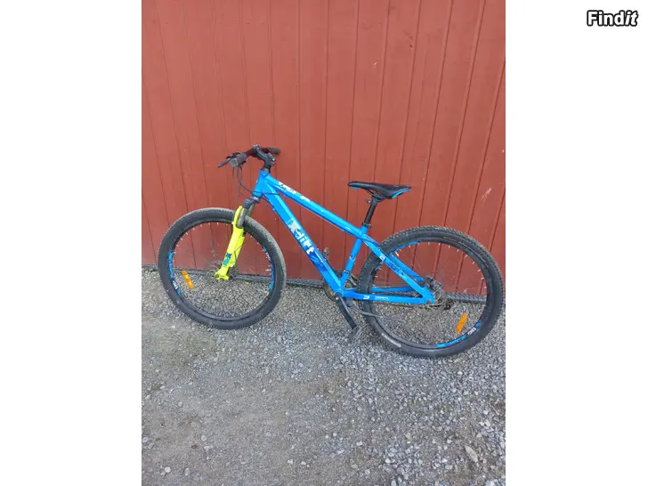 Myydään Yosemite cykel 26 tum