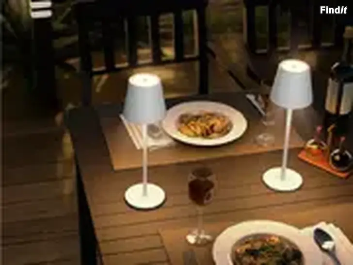 Myydään Ladattava ledvalaisin Lux pöydälle IP 44