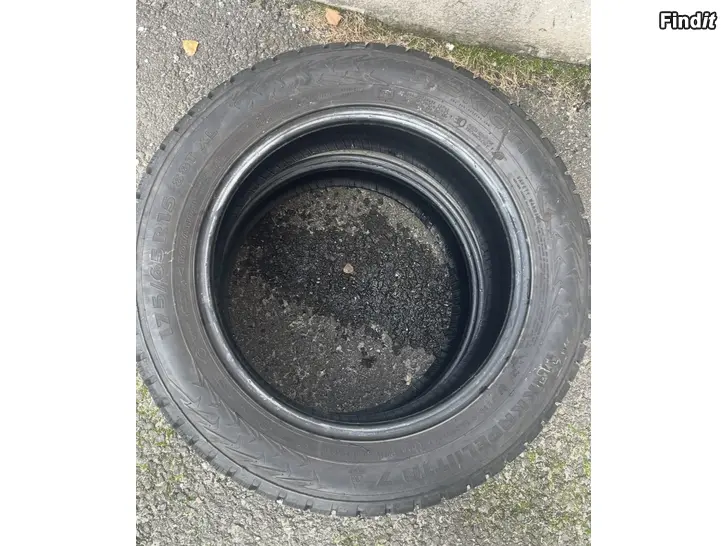 Myydään 235/50/18 nokia hakkapelitta 7 7mm 2kpl