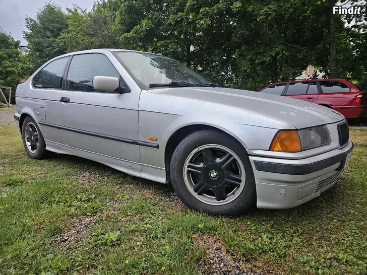 Myydään Bmw 316i compact ajettu 293tkm