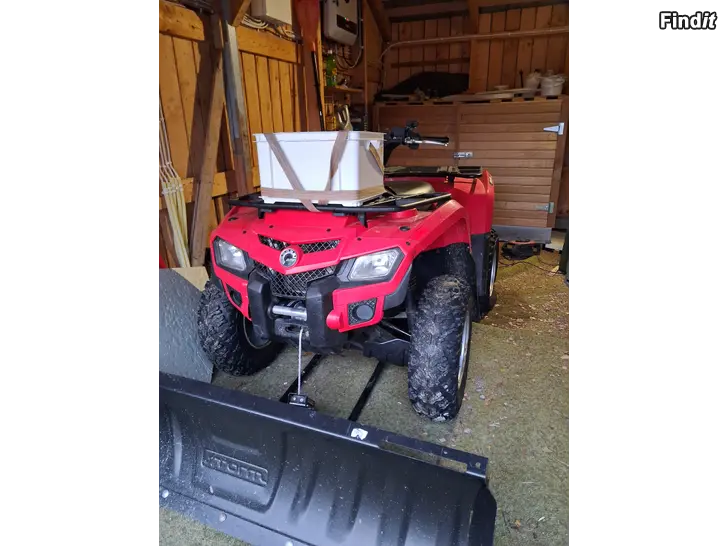 Myydään Mönkijä Can Am Outlander XT 400 + puskulevy