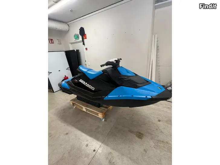 Säljes Sea-Doo Spark 90hv 2up