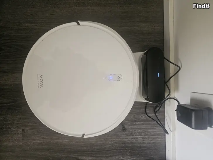 Myydään Robot vacuum and mop