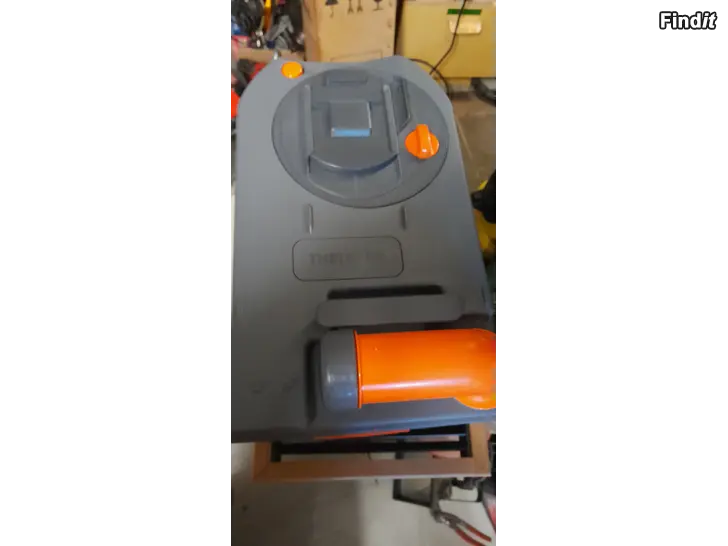 Myydään Wc säiliö  C250/260