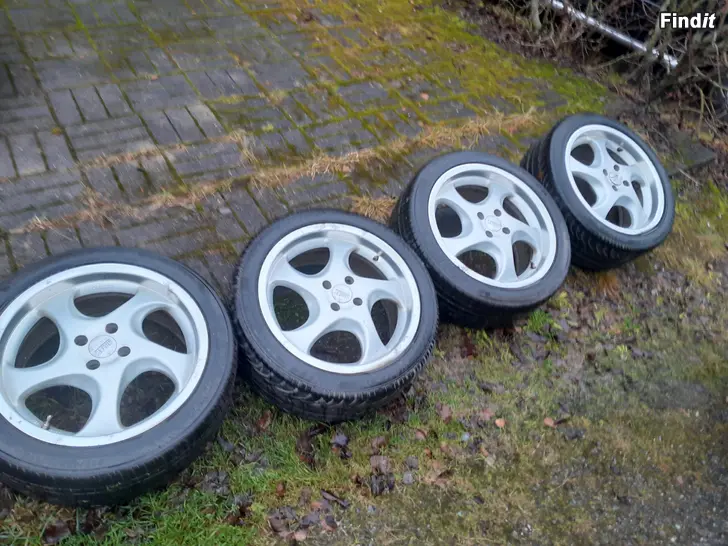 Myydään 4 x 100 -17 vanteet