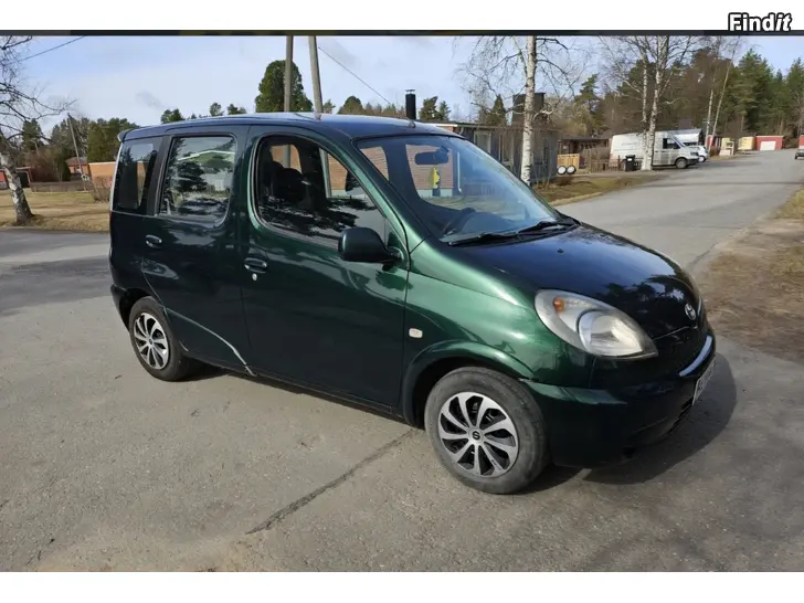 Myydään Toyota Yaris Verso