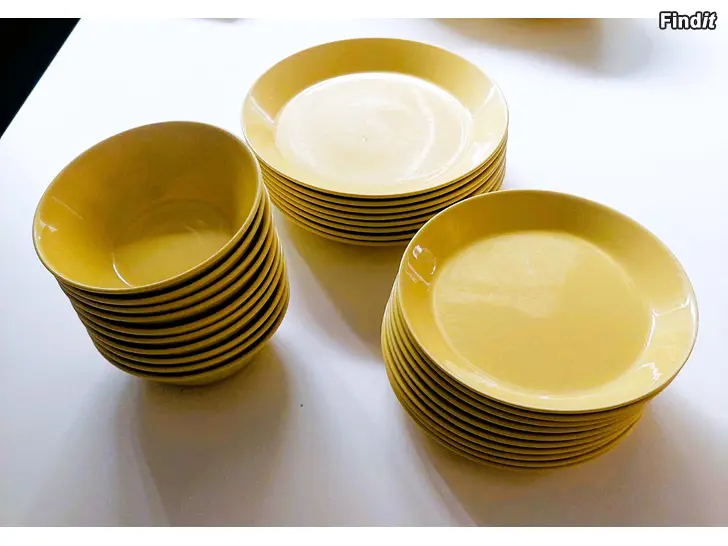Säljes Arabia Teema tallrikar och skålar
