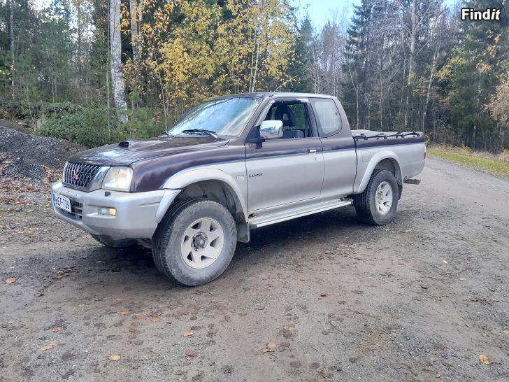 Säljes Mitsubishi L200 -03 Varaosina