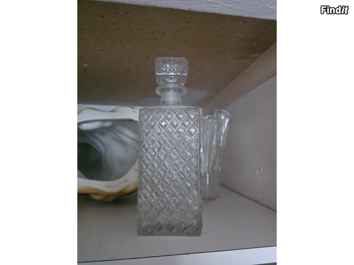 Myydään Vintage whisky karaff