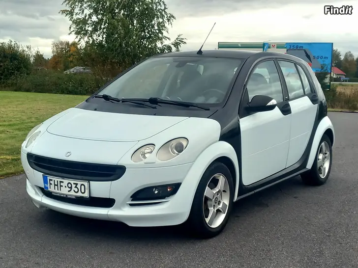 Myydään Smart Forfour 1.3 Bensa AC 5-ov