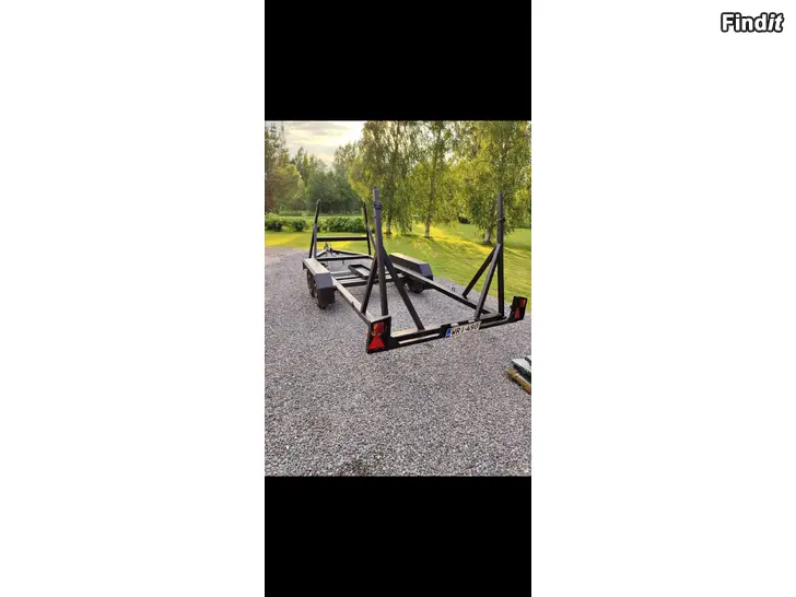 Säljes Segelbåtstrailer