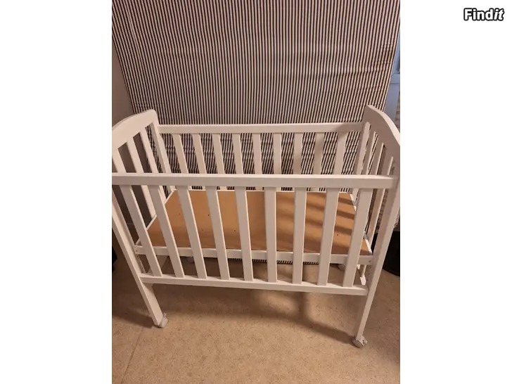 Säljes Babysäng till nyfödda