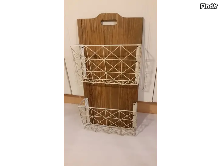 Myydään Seinähylly lehtiteline seinälle puu-metalli  -8e