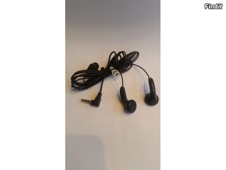 Myydään HandsFree kuulokkeet 3.5mm plugi liitin 2e